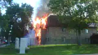 preview picture of video 'Apartment Fire - Brooklyn Park, MN #1 of 3'