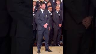 Messi já SUPEROU o Pelé?