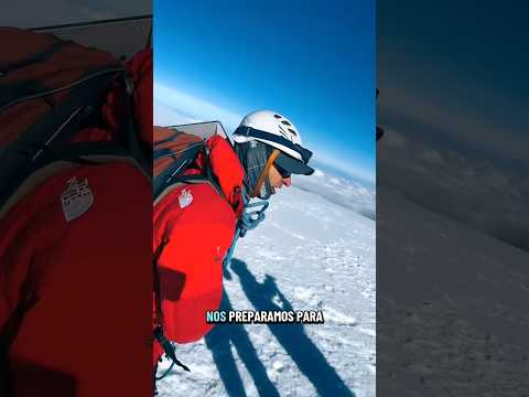 Nos preparamos para descender desde la Cumbre del Nevado Santa Isabel #colombia #nevadosantaisabel
