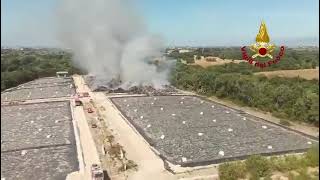 disastroso-incendio-di-rifiuti-a-persano-le-immagini-dall-elicottero