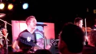 Yellowcard - Be the Young (LIVE)