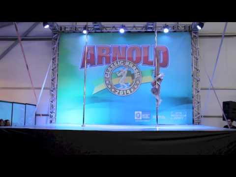 Anastasia Skukhtorova - Special Guest - FBPOLE - Arnold Classic Brasil