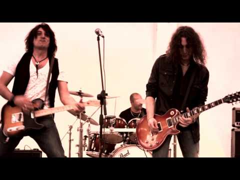 John Strada featuring Jono Manson - Headin' Home