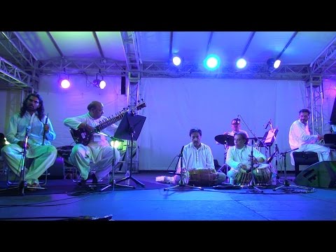 Sachal Jazz Ensemble（サッチャル・ジャズ・アンサンブル）Live in Tokyo「15th Tokyo Jazz Festival」2016.9.3 @東京国際フォーラム地上広場