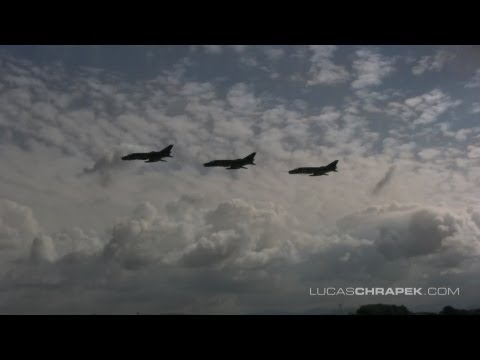 Sukhoi Su 22 - Arrival - 2012 Dny Nato Ostrava
