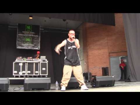 MONO MC RETORNO RAP A LA TORTA 2013