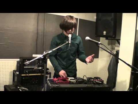 Takeshi Saito（SNARE COVER）  with BOSS Loop Station