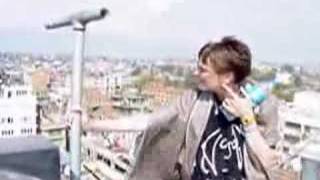 preview picture of video 'High atop a building in Katmandu / construction'