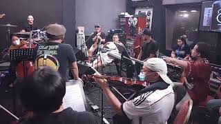 Download lagu LATIHAN KONSER PERAK 25 Thn PADI REBORN mp3