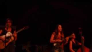 Della Mae - No Expectations