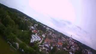 preview picture of video 'Diessen am Ammersee Sportplatz Erstflug Spyhawk FPV am 30.05.2013'