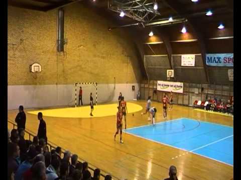 ŽRK Maks Sport Nova Pazova - ŽRK Fantasyland Samobor 03.02.2013. part 4