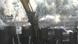 preview picture of video 'Work on River Salwarpe Canalisation - 7th Dec 2010'