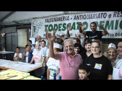 NESSUN DORMA - PAOLA & SILVIA URBANI chiusura Festa Birra Marola - Torta e Fuochi 24 08 2010