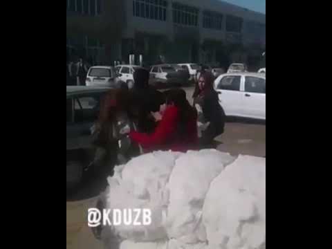 Uzbek qizlar jangi.