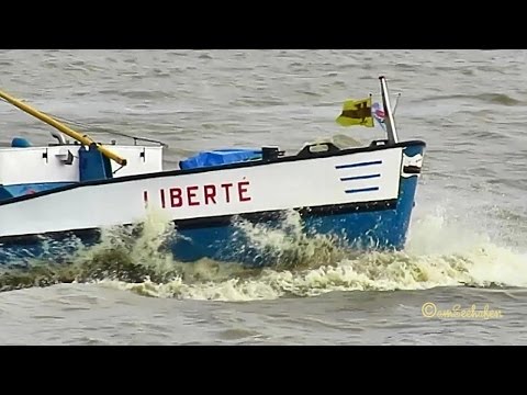 GMS LIBERTE PG7702 MMSI 244700743 Emden Germany cargo ship merchant vessel Binnenschiff Frachtschiff