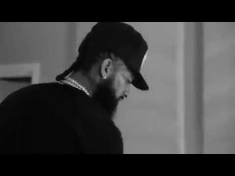 Nipsey Hussle & P Diddy, vibing in the studio !!!