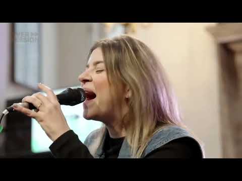 Voltemos ao início - LAURA SOUGUELLIS (OVER LONDRES 2025)[Oficial]