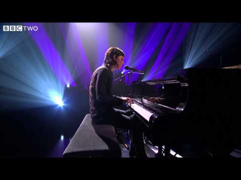 Sharon Van Etten - I Know Later with Jools Holland