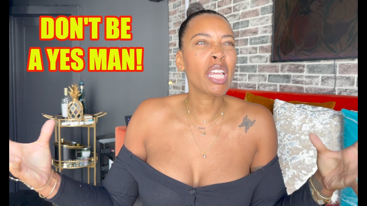 10 Reasons Why Women LOSE Interest in Men & How To KEEP Her Wanting You