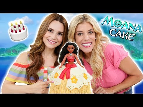 MAKING A MOANA PRINCESS CAKE! w/ Rebecca Zamolo Video