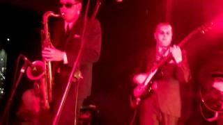 Rude Boys Outta Jail - Three Minute Hero (The Selecter)