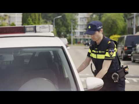 Vrouw met de koekenpan geslagen