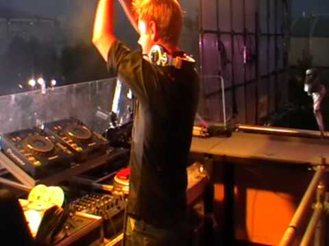 Armin van Buuren live at Love Parade 2008 (Germany)