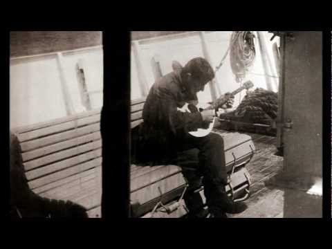 ΕΝΑ ΚΑΪΝΑΚΙ  - Μάκης Ερημίτης (Ιωαννίδης) *Μπουζούκι: Γιωργoς Χρηστίδης