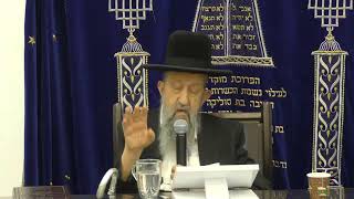 הרב בן ציון מוצפי • אשקלון בית הכנסת משכן הדסה (הרב בן ציון מוצפי) - התמונה מוצגת ישירות מתוך אתר האינטרנט יוטיוב. זכויות היוצרים בתמונה שייכות ליוצרה. קישור קרדיט למקור התוכן נמצא בתוך דף הסרטון