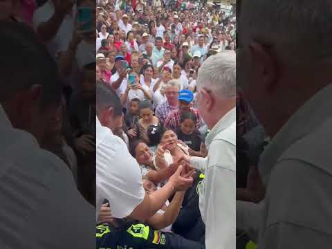 EL EXPRESIDENTE ALVARO URIBE ACOMPAÑO Y VISITO AL PUEBLO SAMANEÑO🔰⛰️🇨🇴 #soysantiagoarevalo