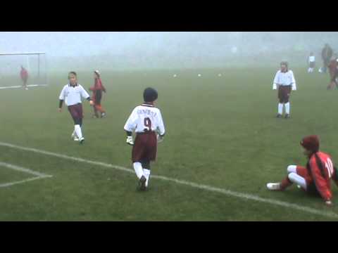 TJ Praga Praha-SK Horní Měcholupy (1.hřiště 10:2 ) - 1.třetina : (2:1)