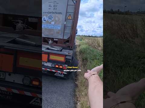 Tırın Lastiği Neden Koptu? 🤔🚛 #tır #yol #lastik #shorts