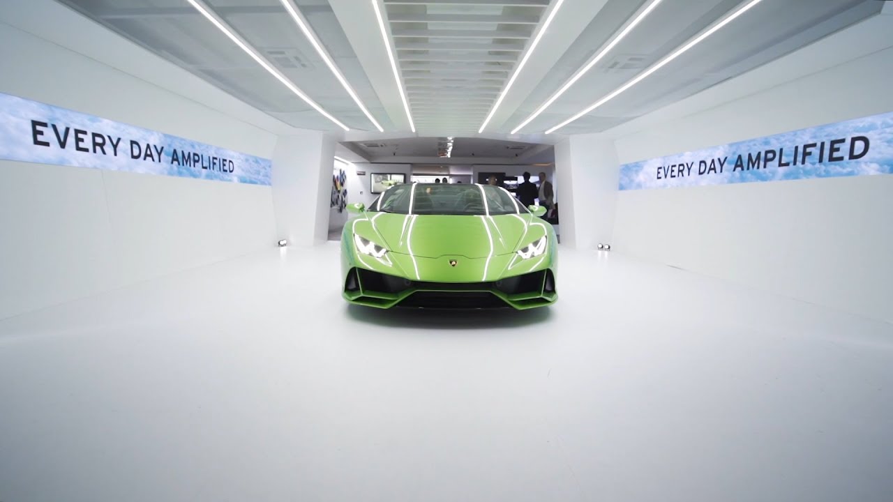 Lamborghini - Huracán EVO Spyder at Fuorisalone thumnail