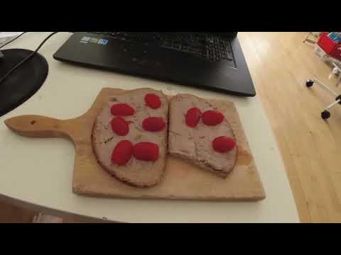 MongoTV_9393 - Min Frokost - BONDEBRØD Med FRISK BACONLEVERPOSTEJ Med TOMAT