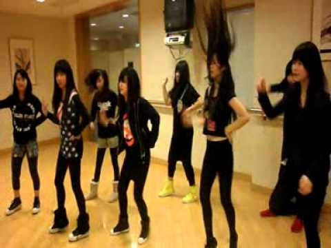 Koreaboo: Cube Audition 2011 - Girl's Generation Circus