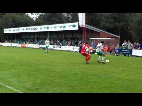 Fragment uit de derby Peursum-VVAC (1-2)