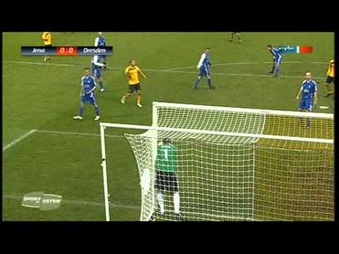 20.Spieltag 3.Liga Saison 10/11 FC Carl Zeiss Jena - Dynamo Dresden