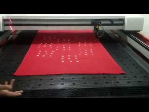Power Laser Cloth Cutting Machine
