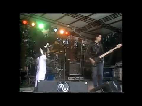 [three versions - bass and solos] - Cure