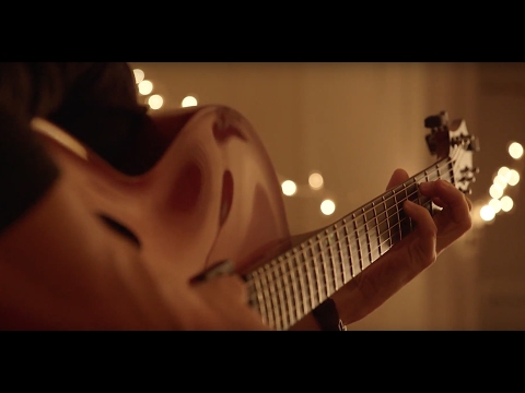 Chico Pinheiro Plays SMILE • Solo Guitar