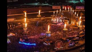 Gareth Emery &amp; Standerwick feat. HALIENE - Saving Light (Gareth Emery EDC Las Vegas 2016 Intro) HD