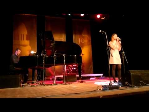 Prośba / Aleksandra Abramczyk i Łukasz Buczyński