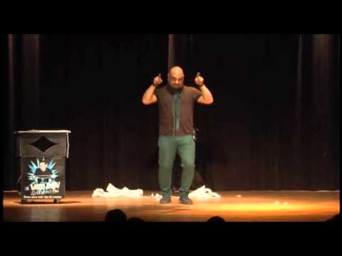 El Sur También es Chiste (Fragmento de Show) - Doblando la Cuchara