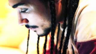 CHARLIE ROCK HANDS ON DA WHEEL FREESTYLE