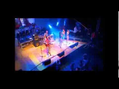 DEAN DVORNIK- zašto praviš slona od mene-live-(Funk on the beach)