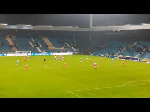 Test Bochum gegen Köln: Nach dem Seitenwechsel viele Fehlpässe