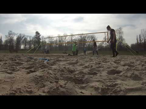 Beachvolleyball -outtake- "der Frosch"