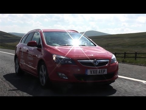 Vauxhall Astra and Insignia Estates Take On The 3 Peaks