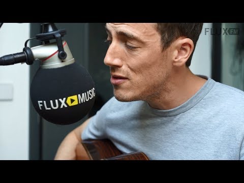 Charlie Cunningham - "Permanent Way" live @FluxFM